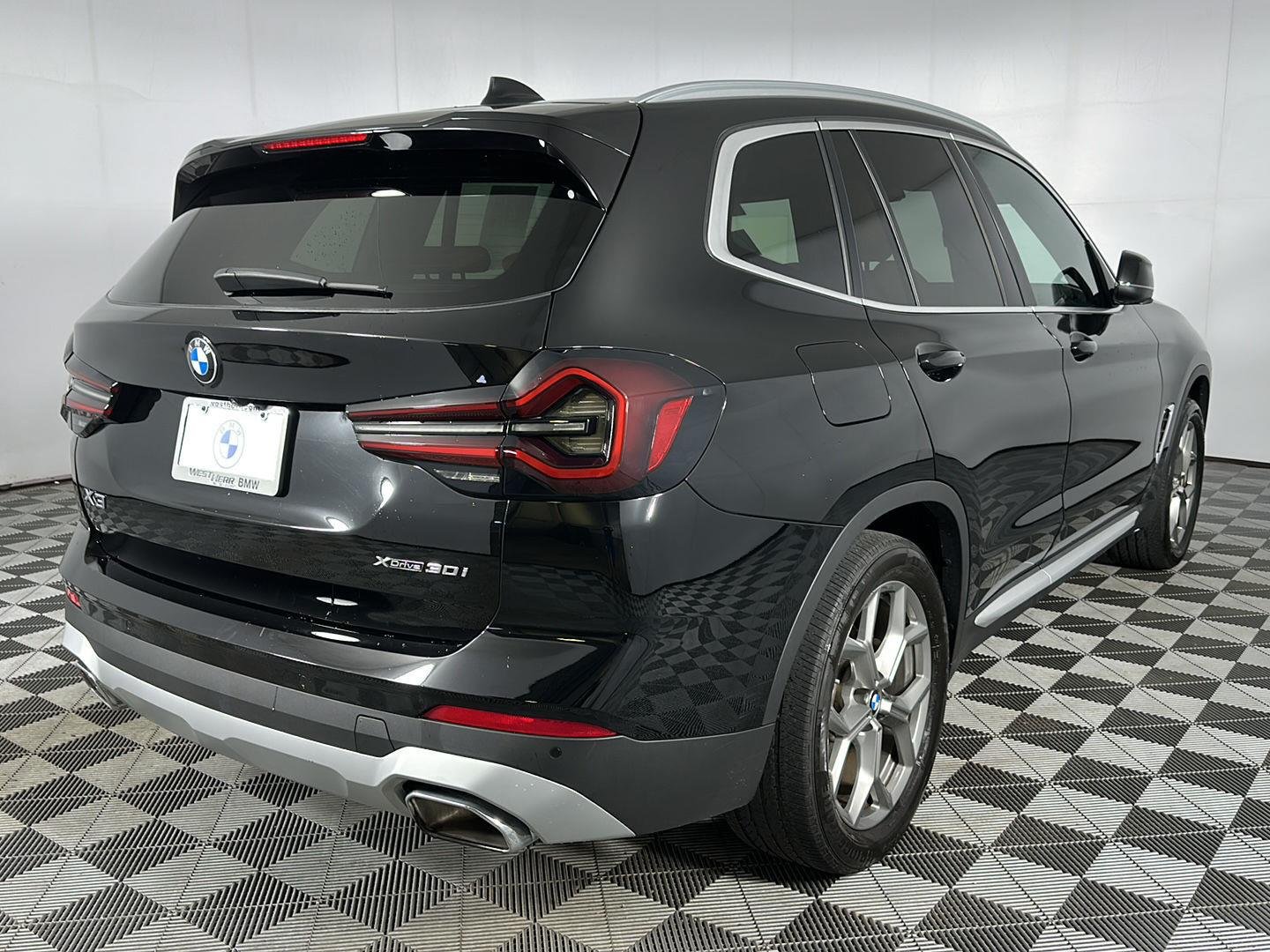 Certified Used 2023 Jet Black BMW xDrive30i image 33