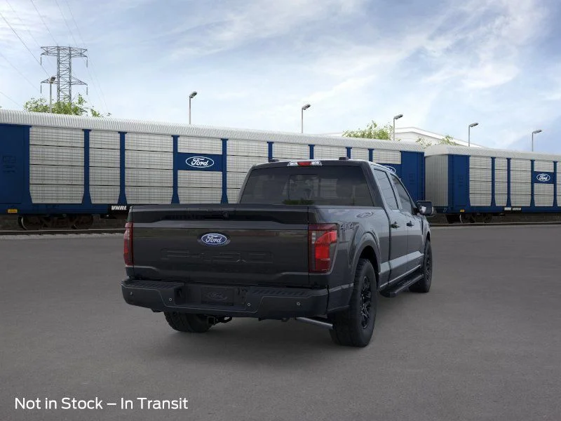 New 2026 Agate Black Metallic Ford XLT image 8