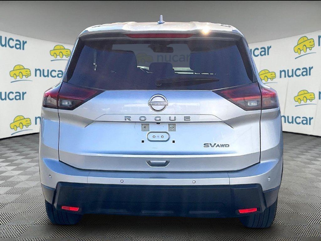 Used 2024 Brilliant Silver Metallic Nissan SV image 5