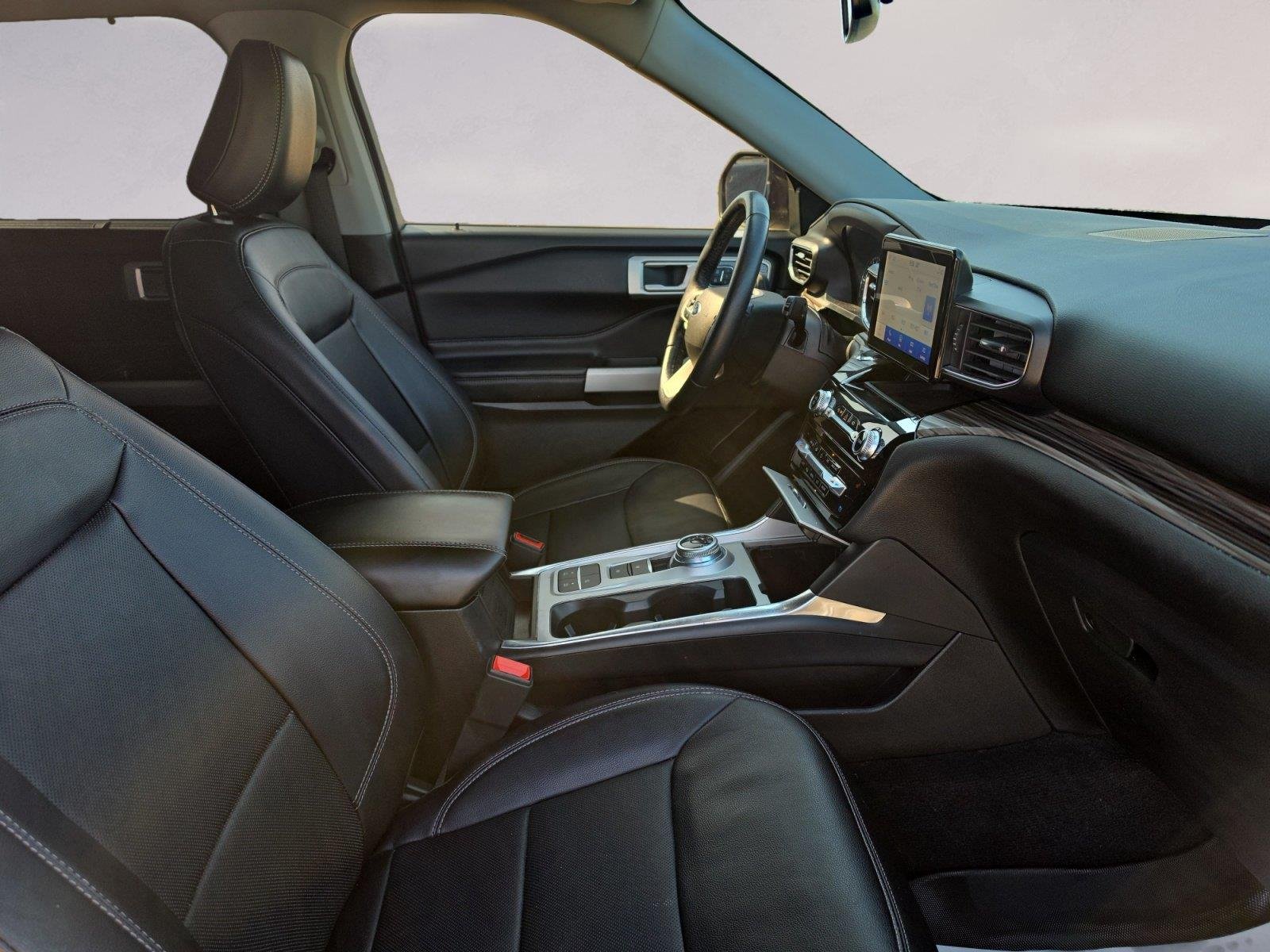 2023 Ford Explorer Limited - Photo 15