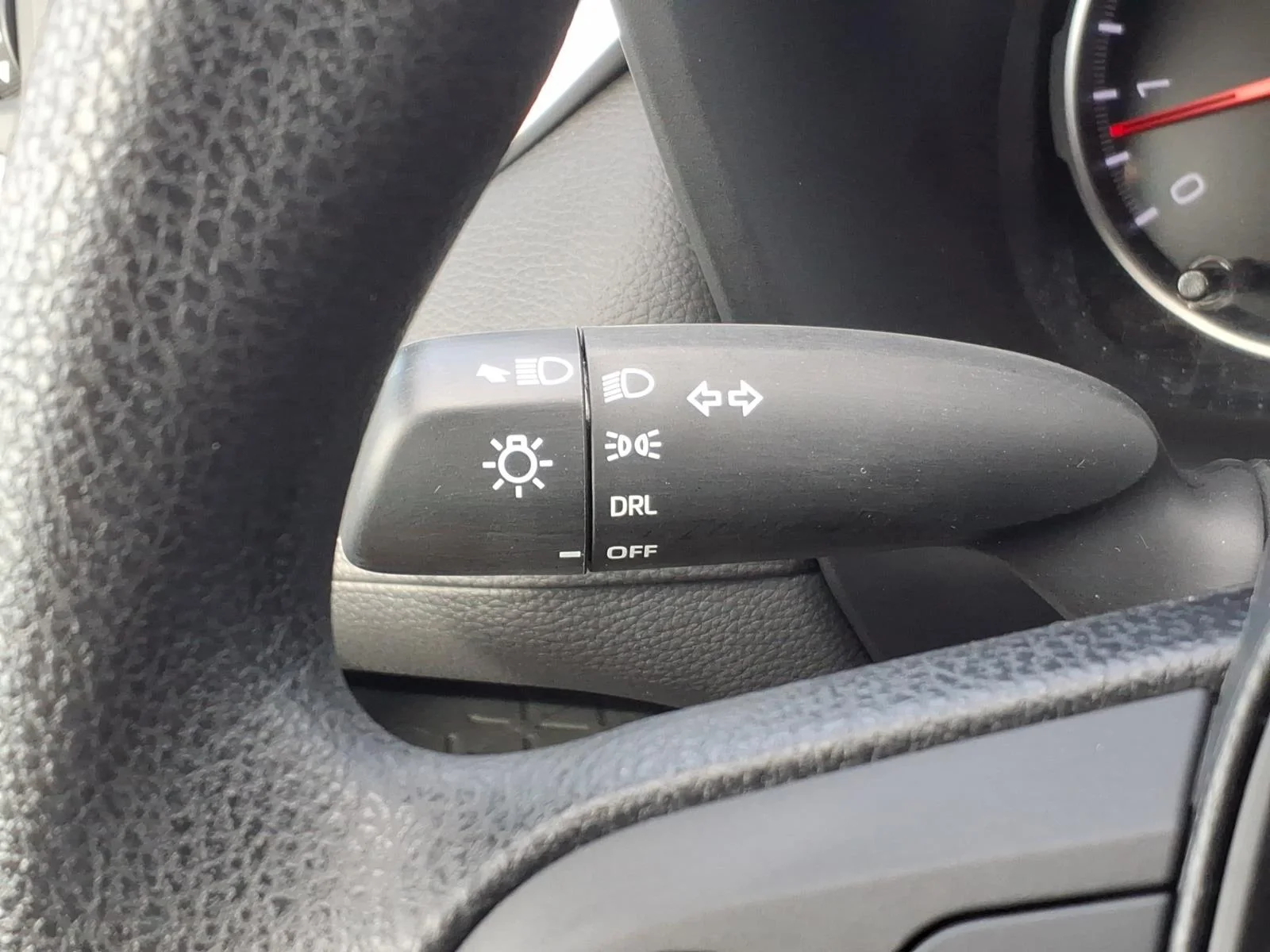 Used 2022 Magnetic Gray Metallic Toyota LE image 24
