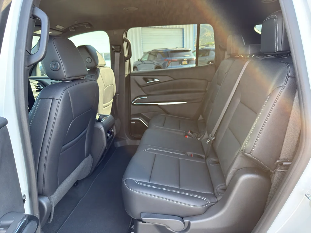 2026 Chevrolet Traverse LT - Photo 13