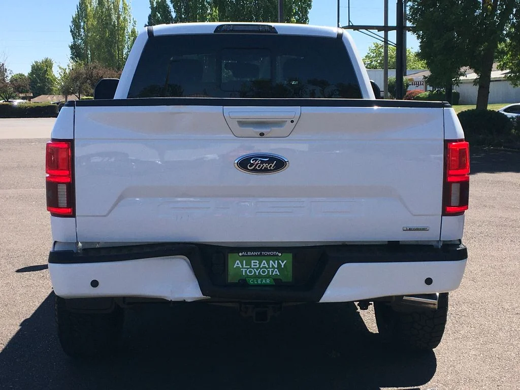 Used 2018 White Ford Lariat image 5