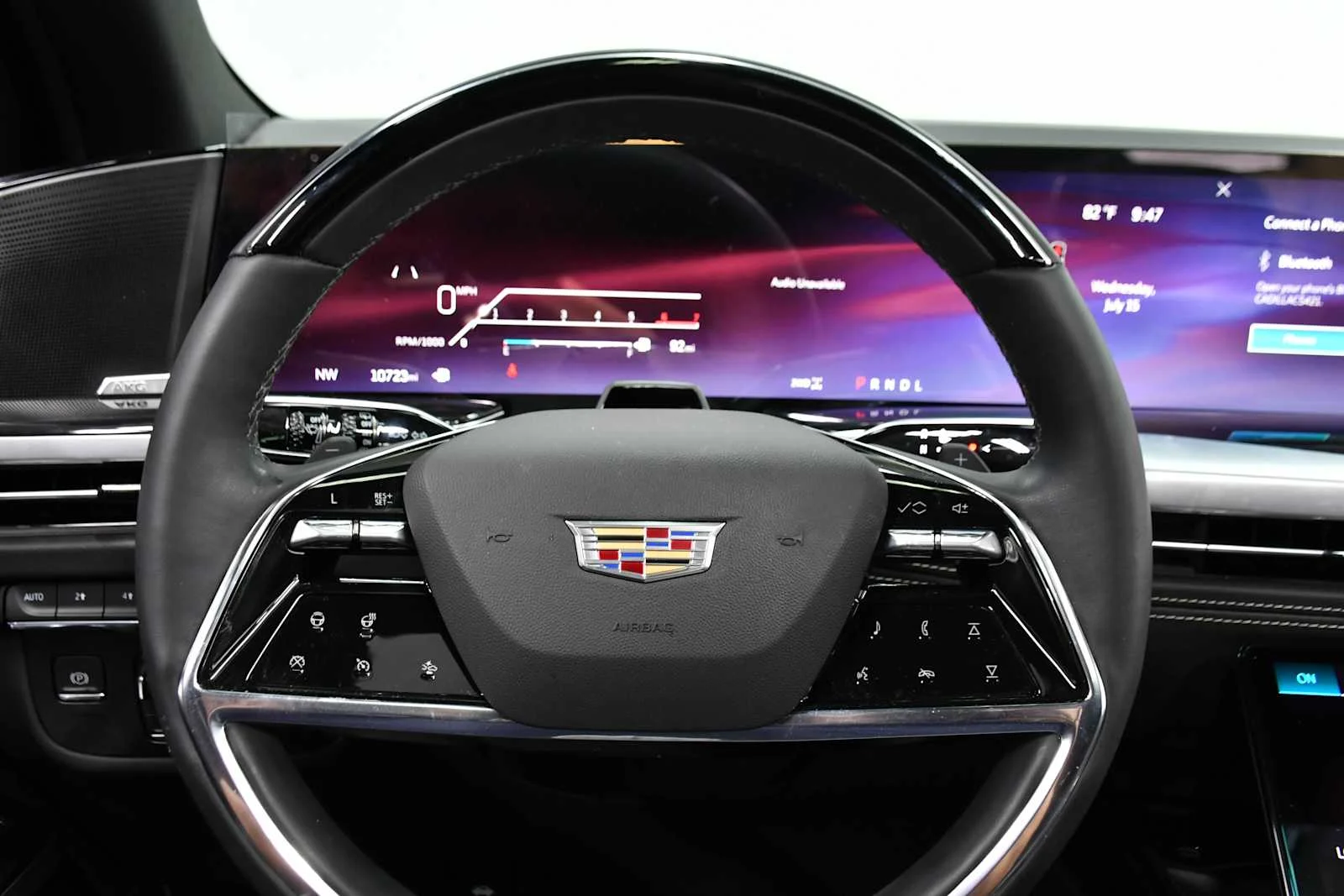 Used 2026 Vibrant White Tricoat Cadillac 4WD Sport image 17