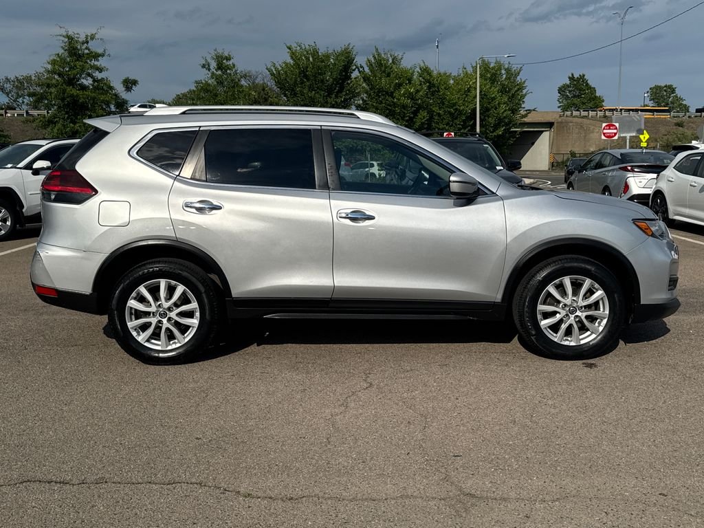 Used 2018 Silver Nissan SV image 10
