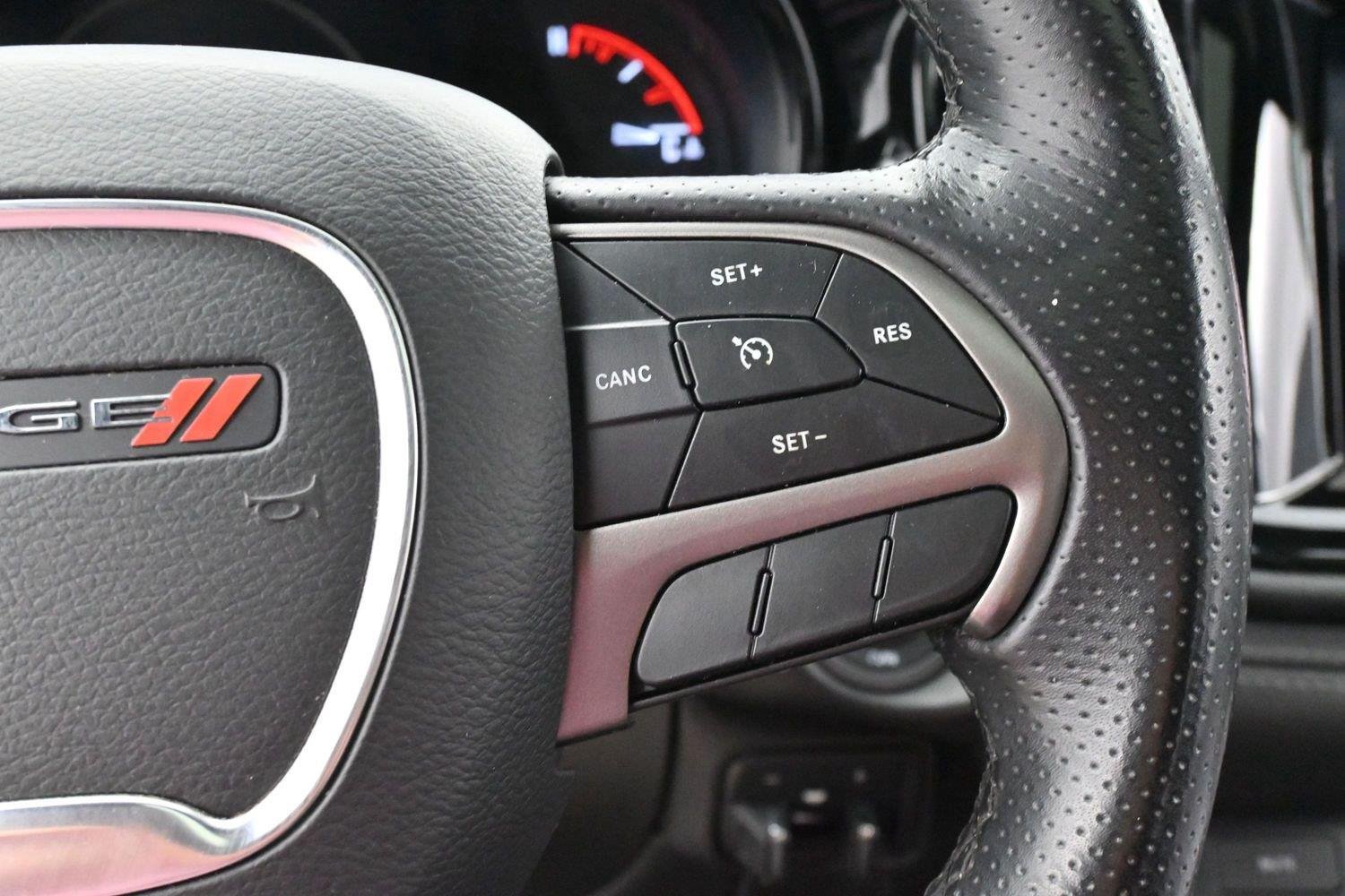 Used 2022 White Knuckle Clearcoat Dodge SXT image 17