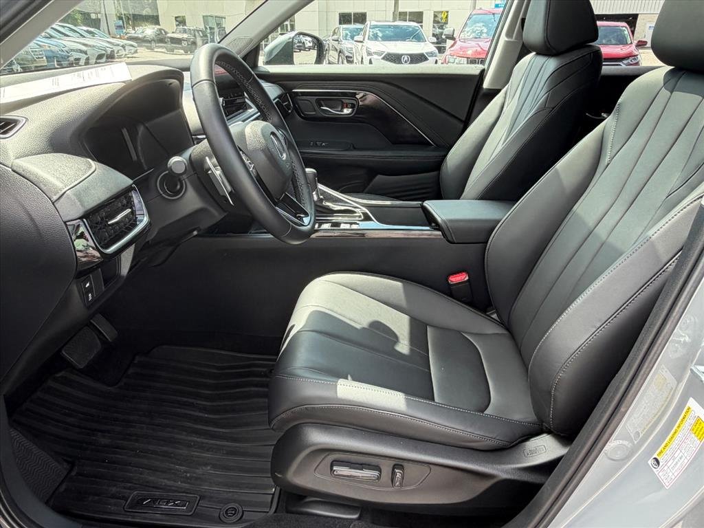 Used 2025 Urban Gray Pearl Gy Acura Base image 8