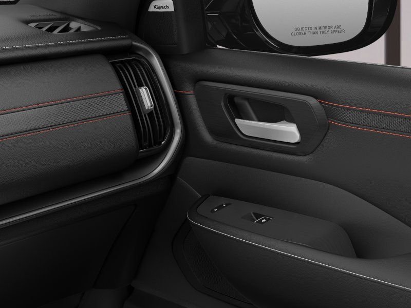 2026 Nissan Armada PRO-4X - Photo 22