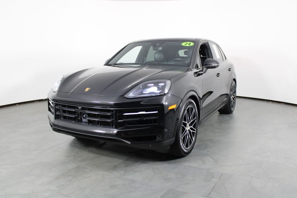 2024 Porsche Cayenne -'s photo