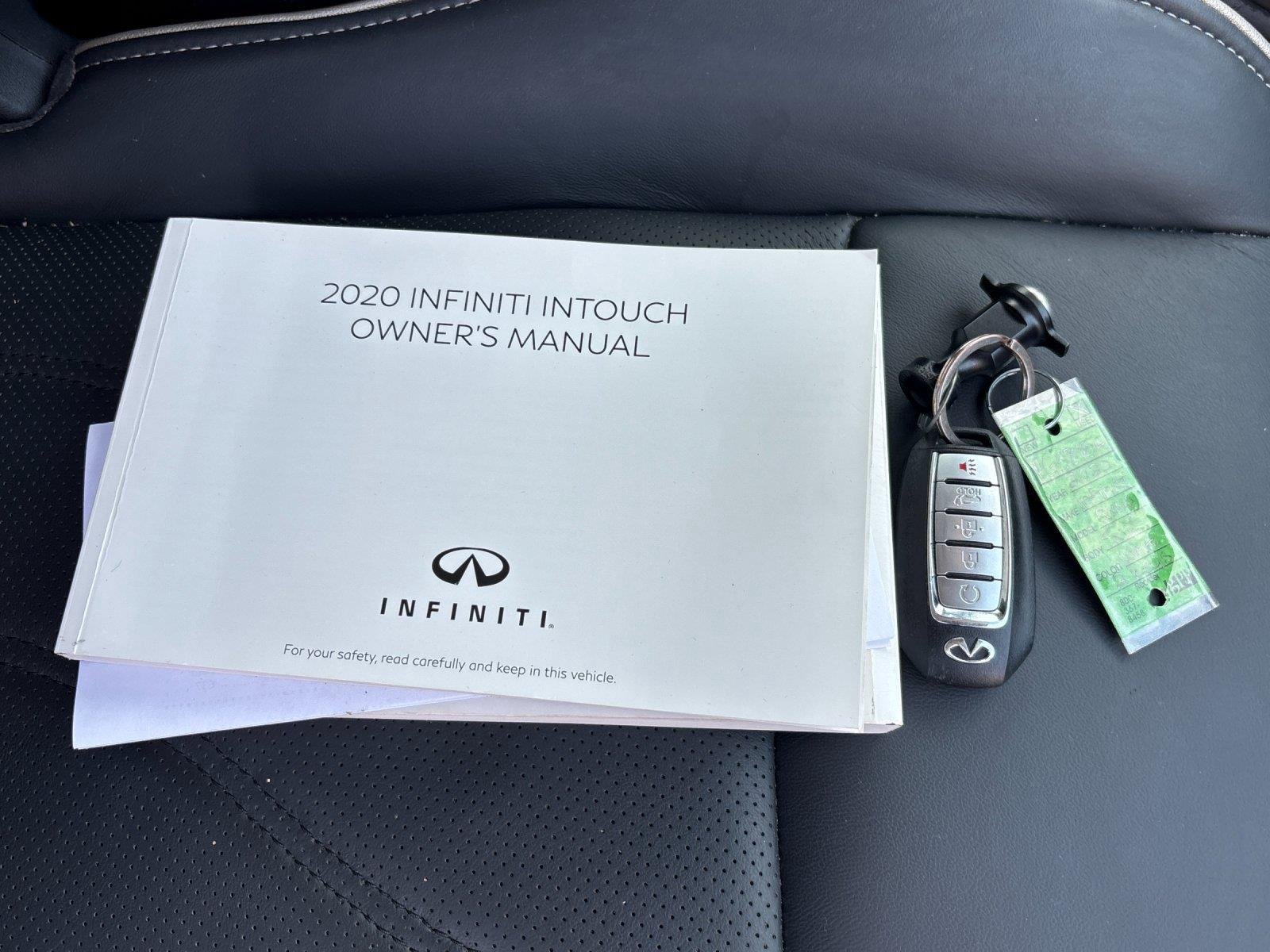 Used 2020 Majestic White INFINITI LUXE image 43