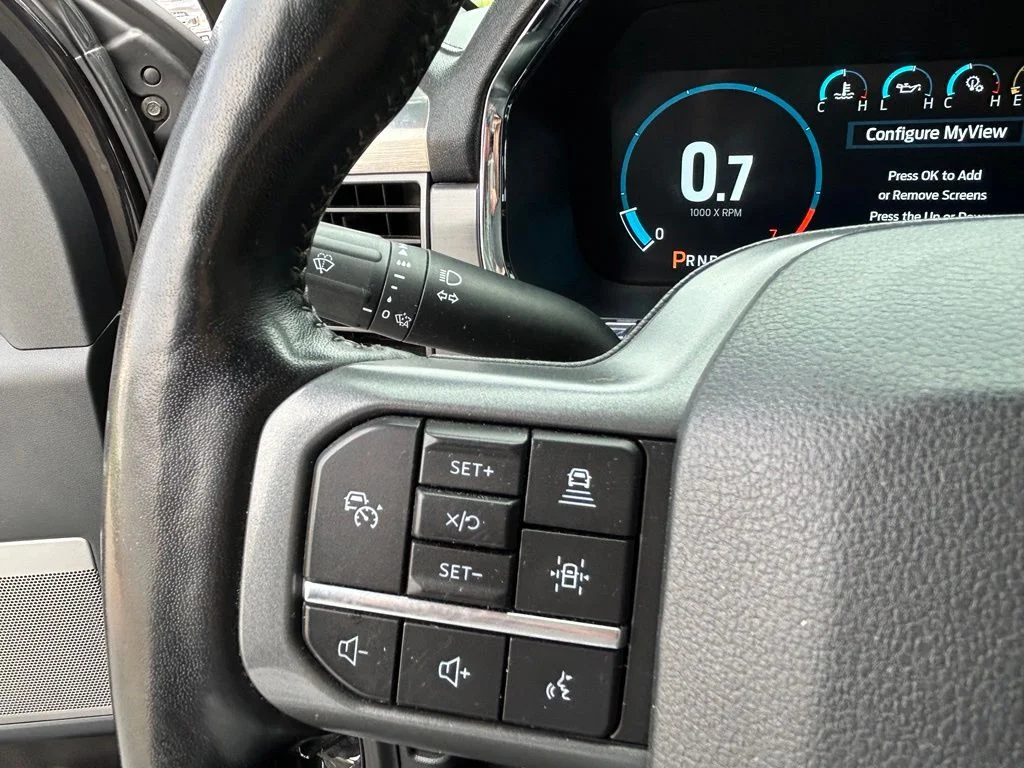 Used 2022 Black Ford Lariat image 16