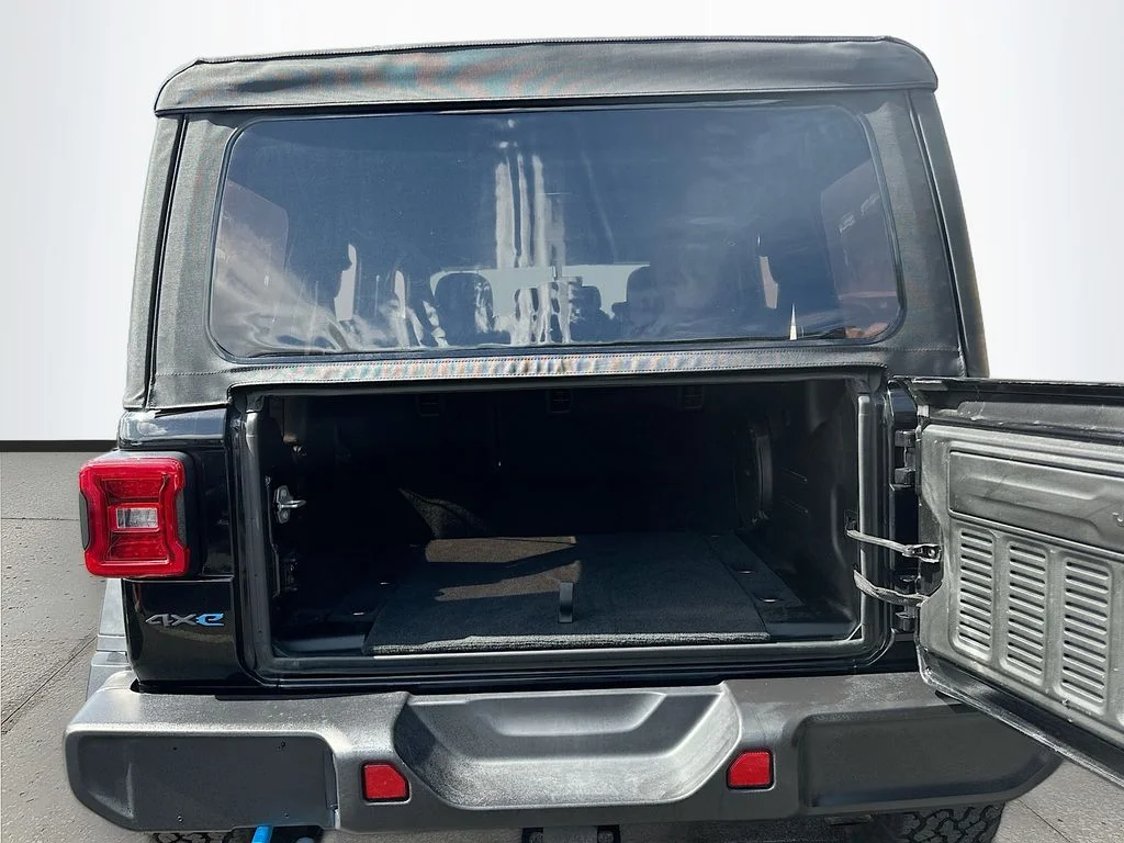 2022 Jeep Wrangler Unlimited Rubicon 4XE - Photo 25