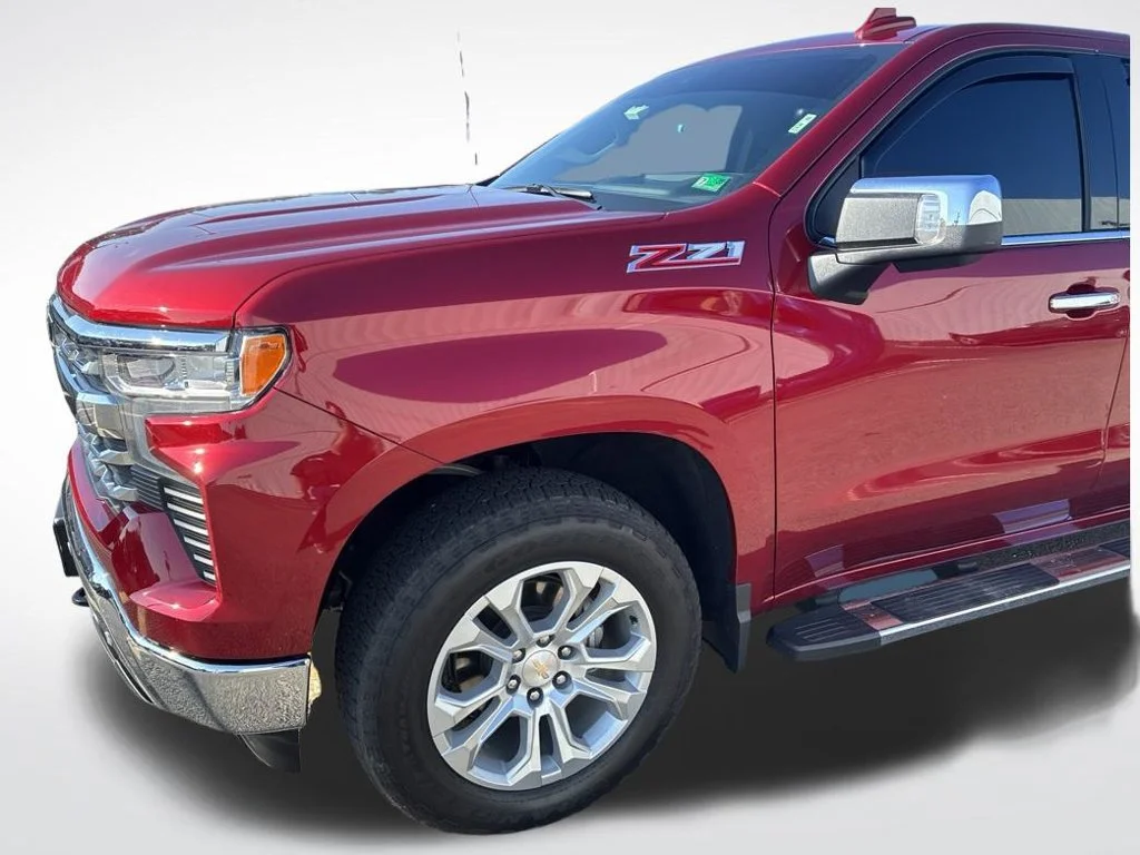 Used 2025 Radiant Red Tintcoat Chevrolet LTZ image 9