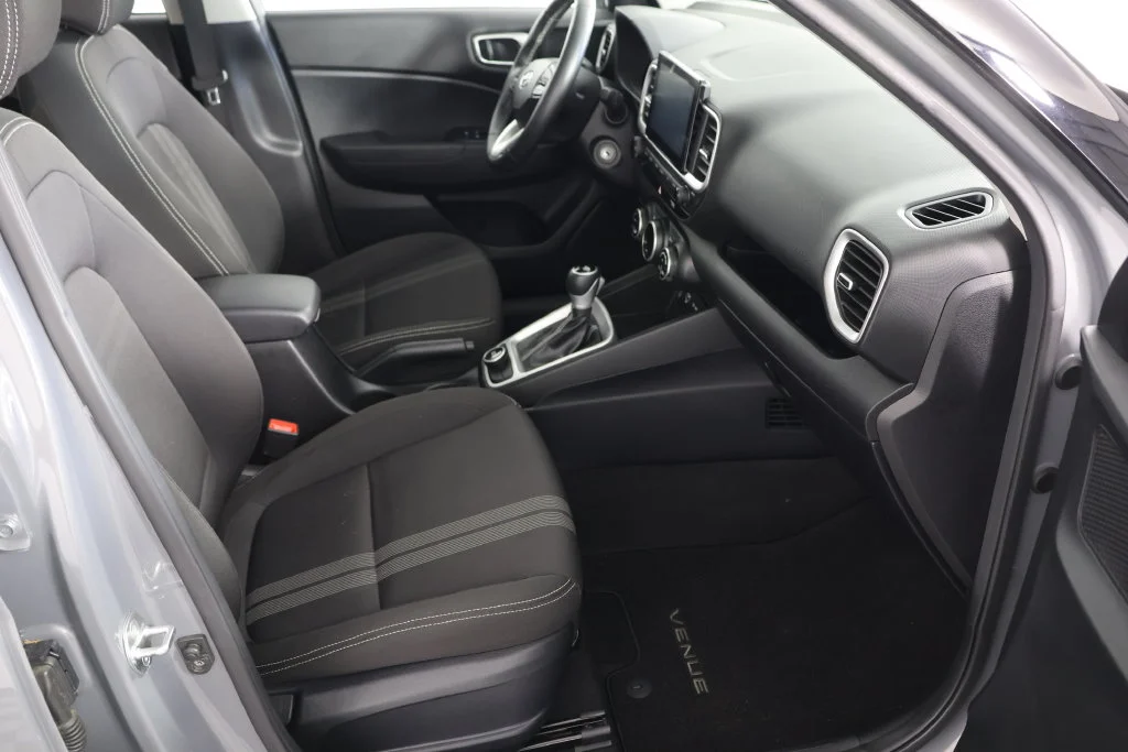 Used 2023 Galactic Gray Hyundai SEL image 21
