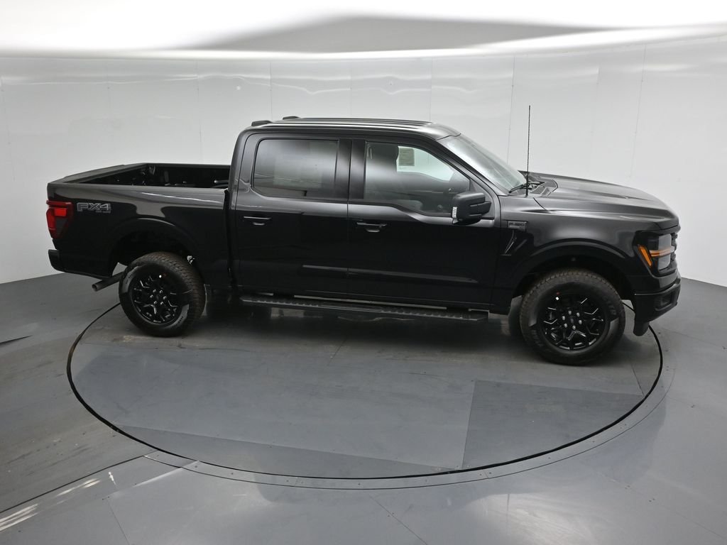 New 2026 Agate Black Metallic Ford XLT image 51