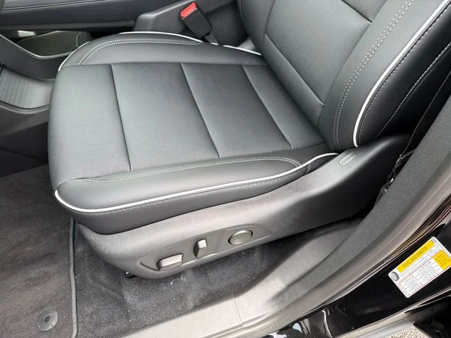 New 2026 Black Buick Preferred image 18