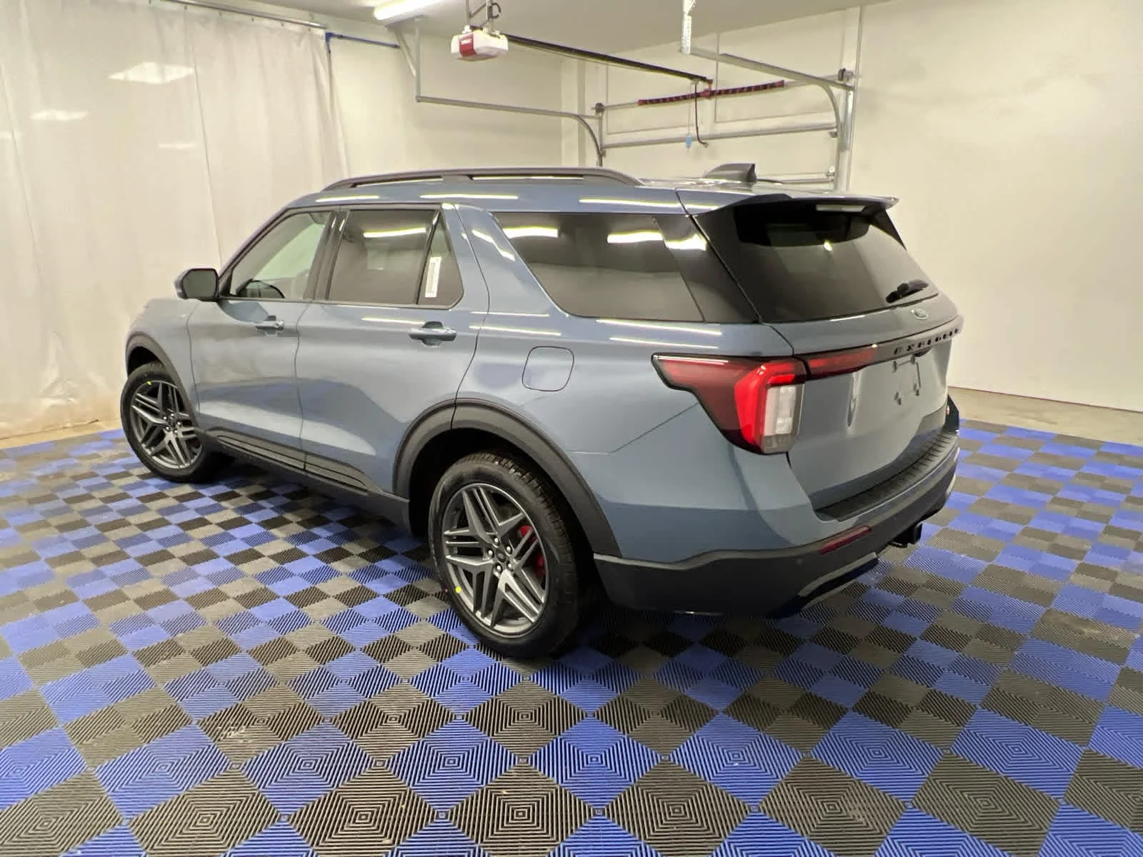 New 2026 Vapor Blue Metallic Ford ST-Line image 4