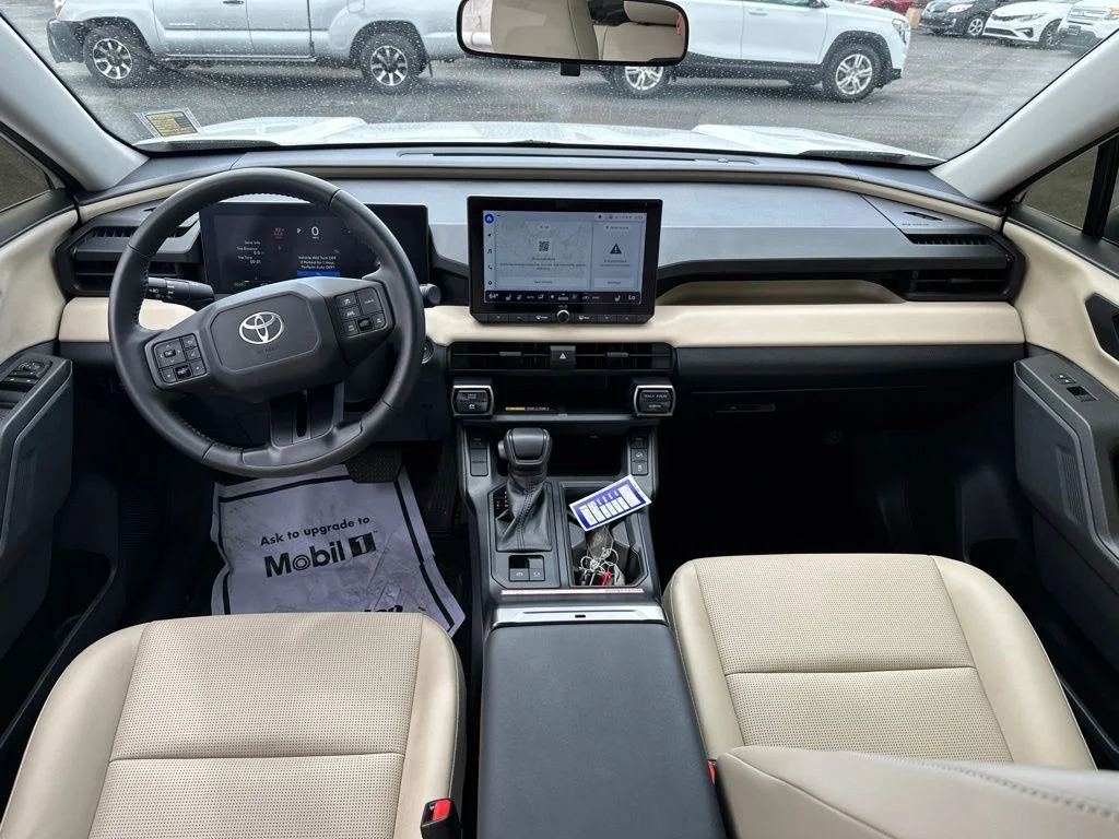 Used 2026 Beige Toyota XLE Premium image 5