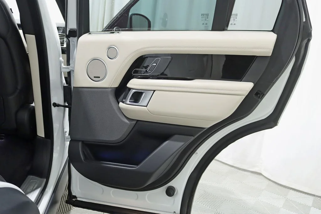 Used 2022  Land Rover Westminster image 35
