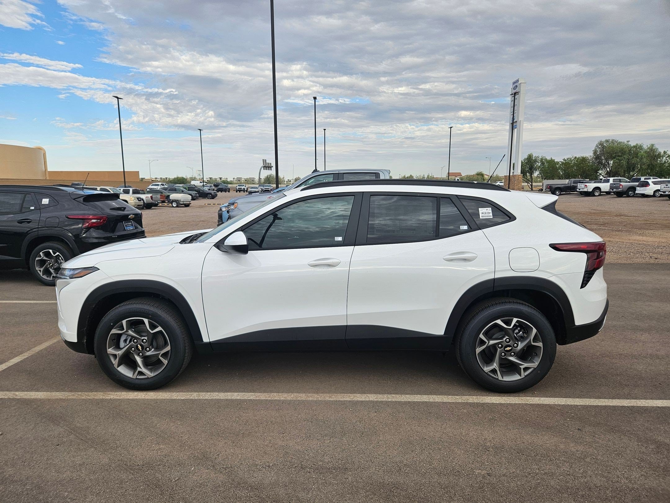 New 2026 Summit White Chevrolet LT image 14