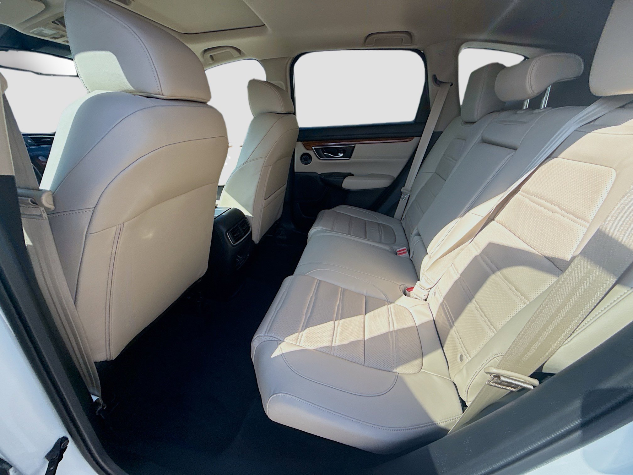 Certified Used 2022 Platinum White Pearl Honda Touring image 25