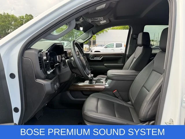Used 2024 White Chevrolet RST image 9