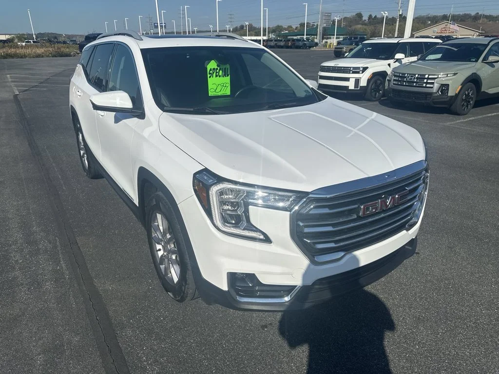 2022 GMC Terrain SLT