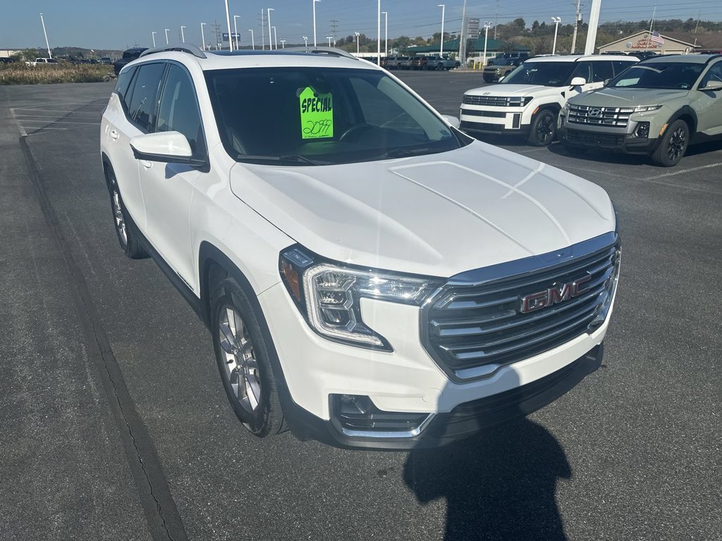 2022 GMC Terrain SLT