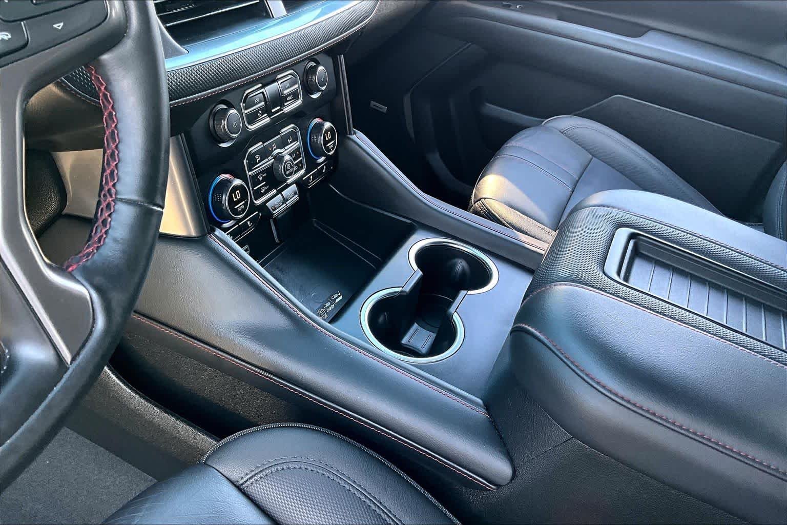 Used 2024 Iridescent Pearl Tricoat Chevrolet RST image 15