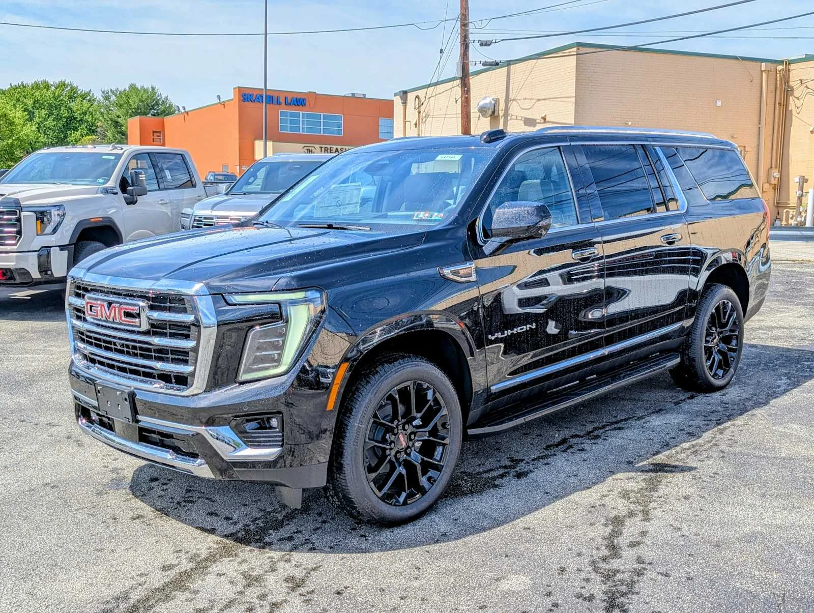2026 GMC Yukon 4WD Elevation's photo