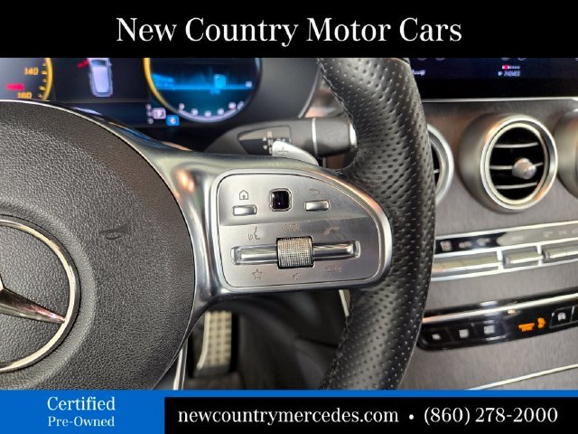 Used 2022  Mercedes-Benz GLC 300 image 24