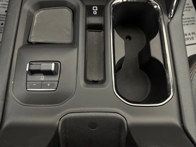 Used 2024 Silver GMC AT4 image 17