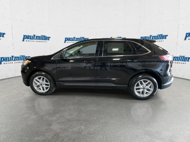 Certified Used 2022 Black Ford SEL image 7