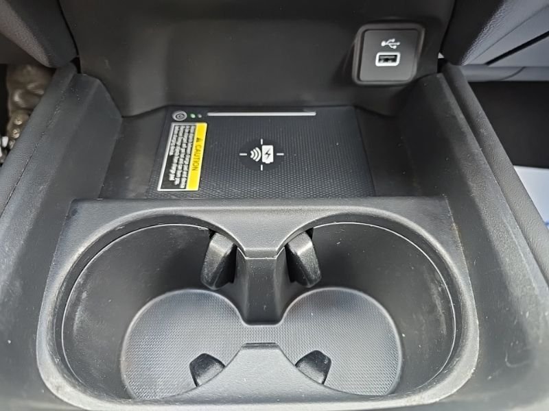 Used 2024  Honda EX-L image 18