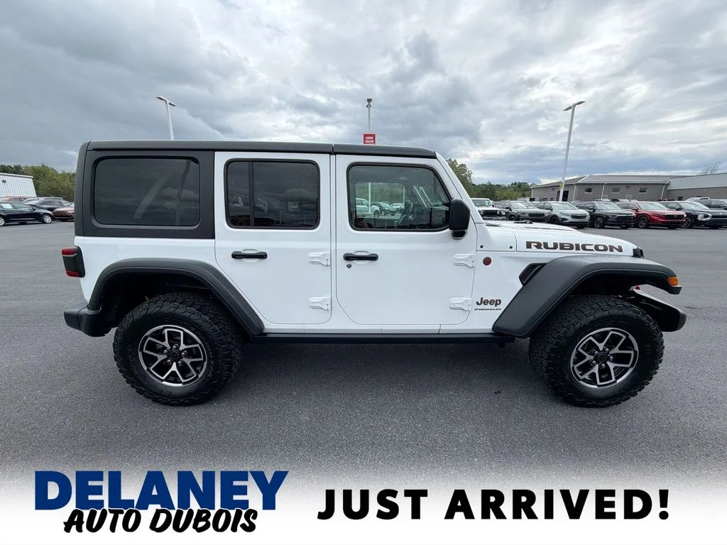 Used 2026 White Jeep Rubicon image 9