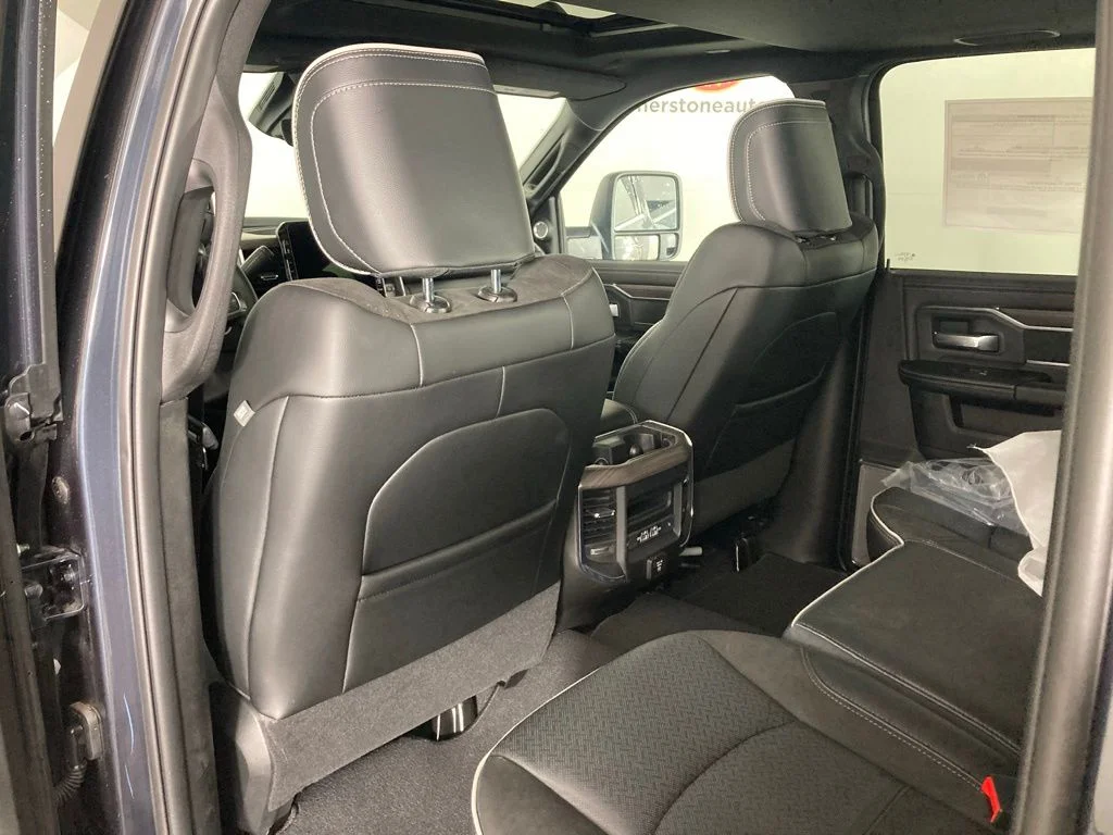 2026 RAM 2500 Laramie - Photo 16