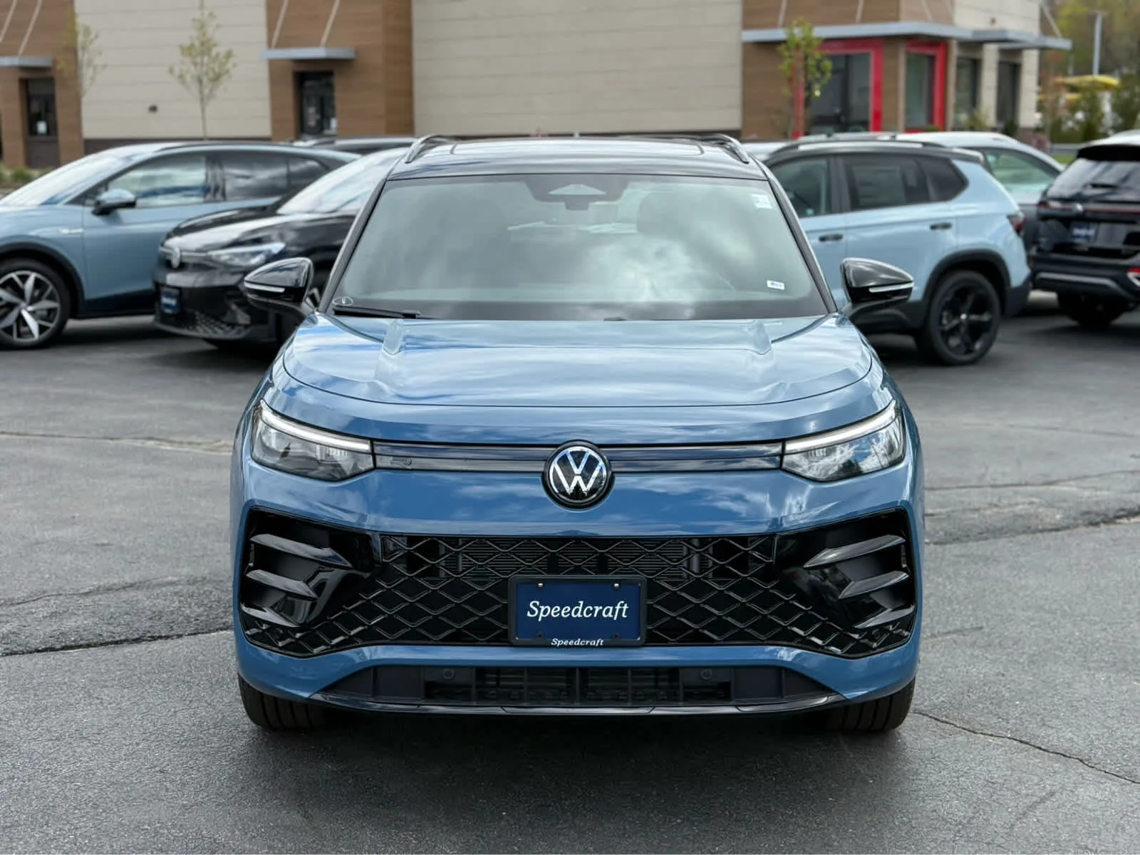 New 2026 Monterey Blue w/Deep Black Roof Volkswagen SE R-Line Black image 2