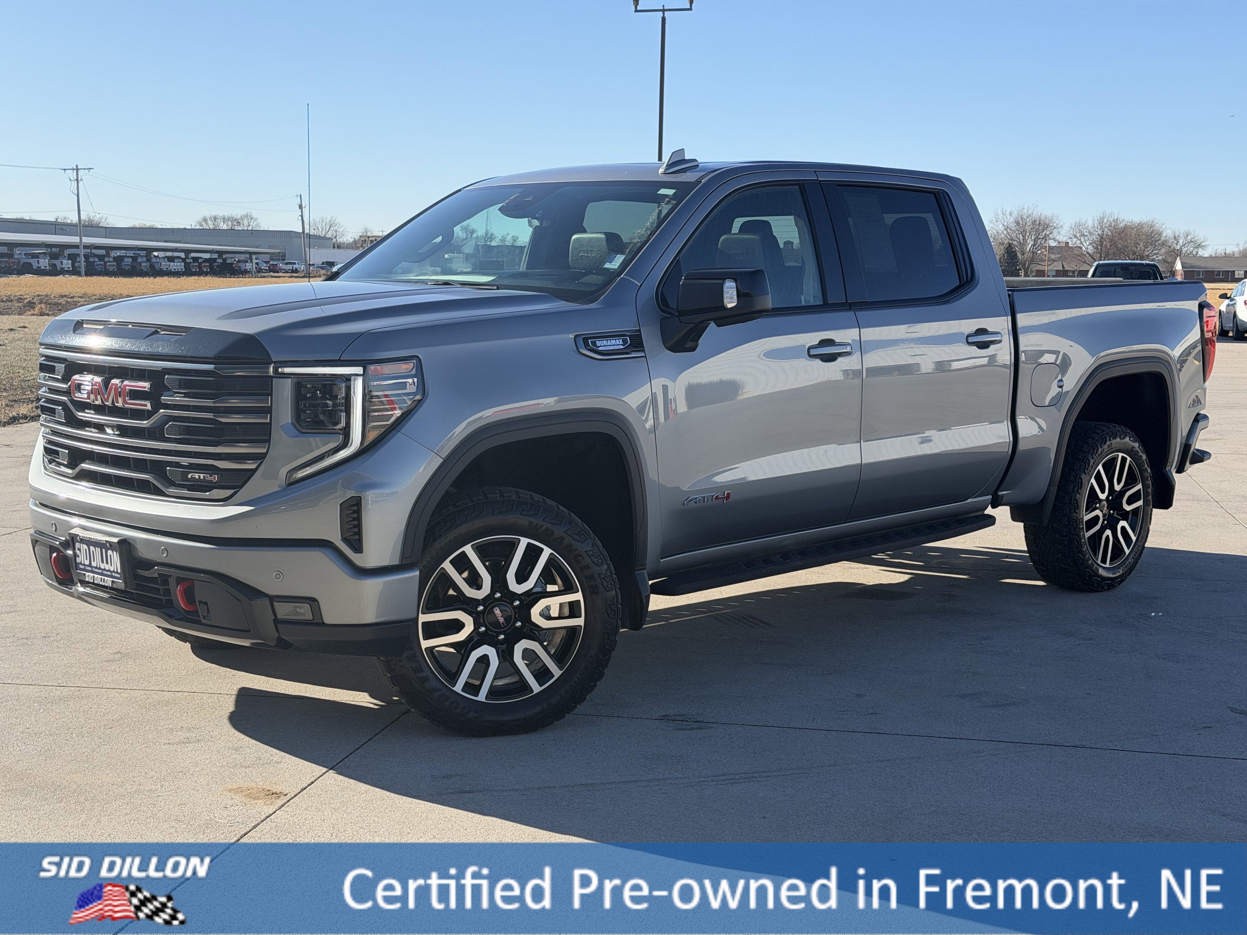2025 GMC Sierra 4WD Crew Cab Short Box AT4's photo