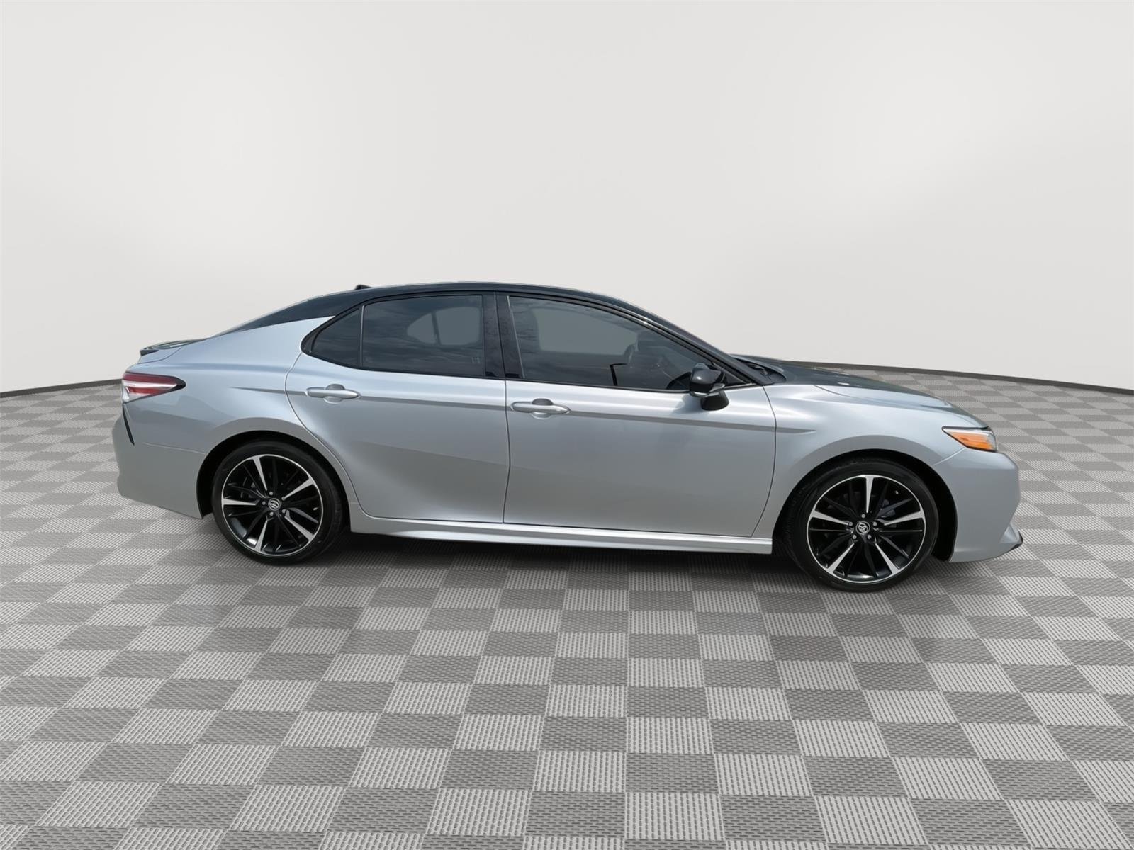 Used 2020 Celestial Silver Metallic Toyota XSE image 16