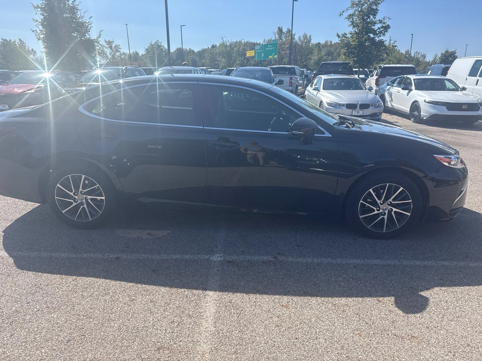 Used 2016 Black Lexus  image 4