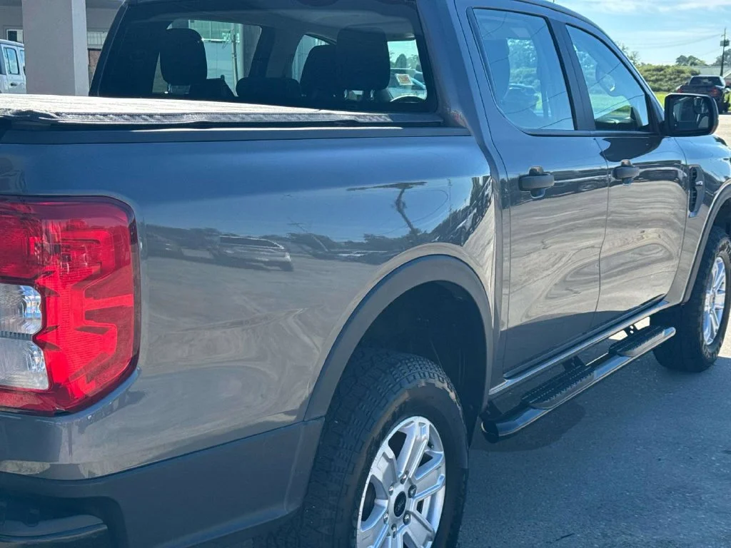 Used 2024 Gray Ford XL image 16