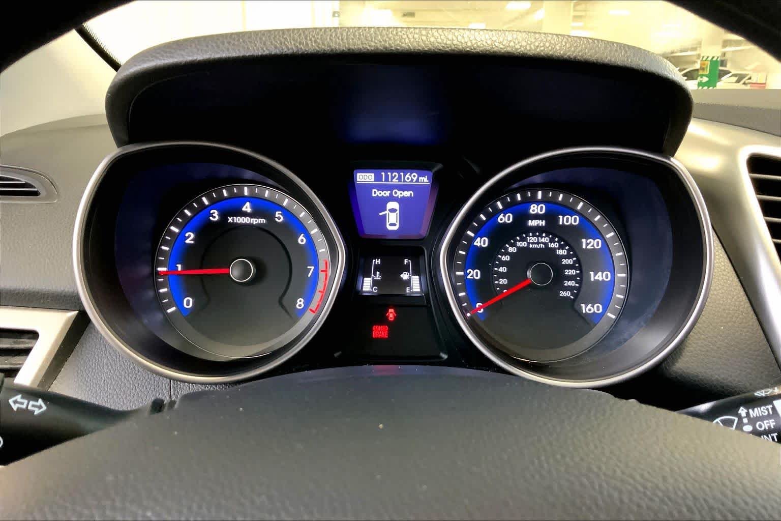 Used 2014 Black Noir Pearl Hyundai  image 25
