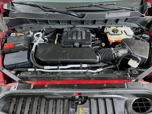 Used 2024 Red Chevrolet LT image 28