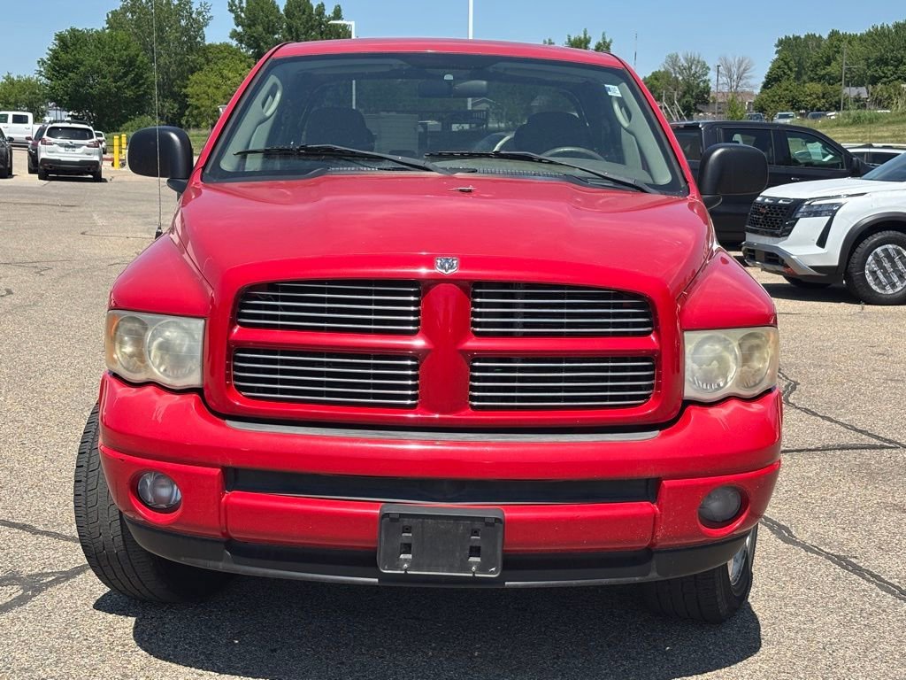 Used 2004 Dodge Ram 1500 Pickup SLT with VIN 1D7HU18D04S692622 for sale in Rochester, Minnesota