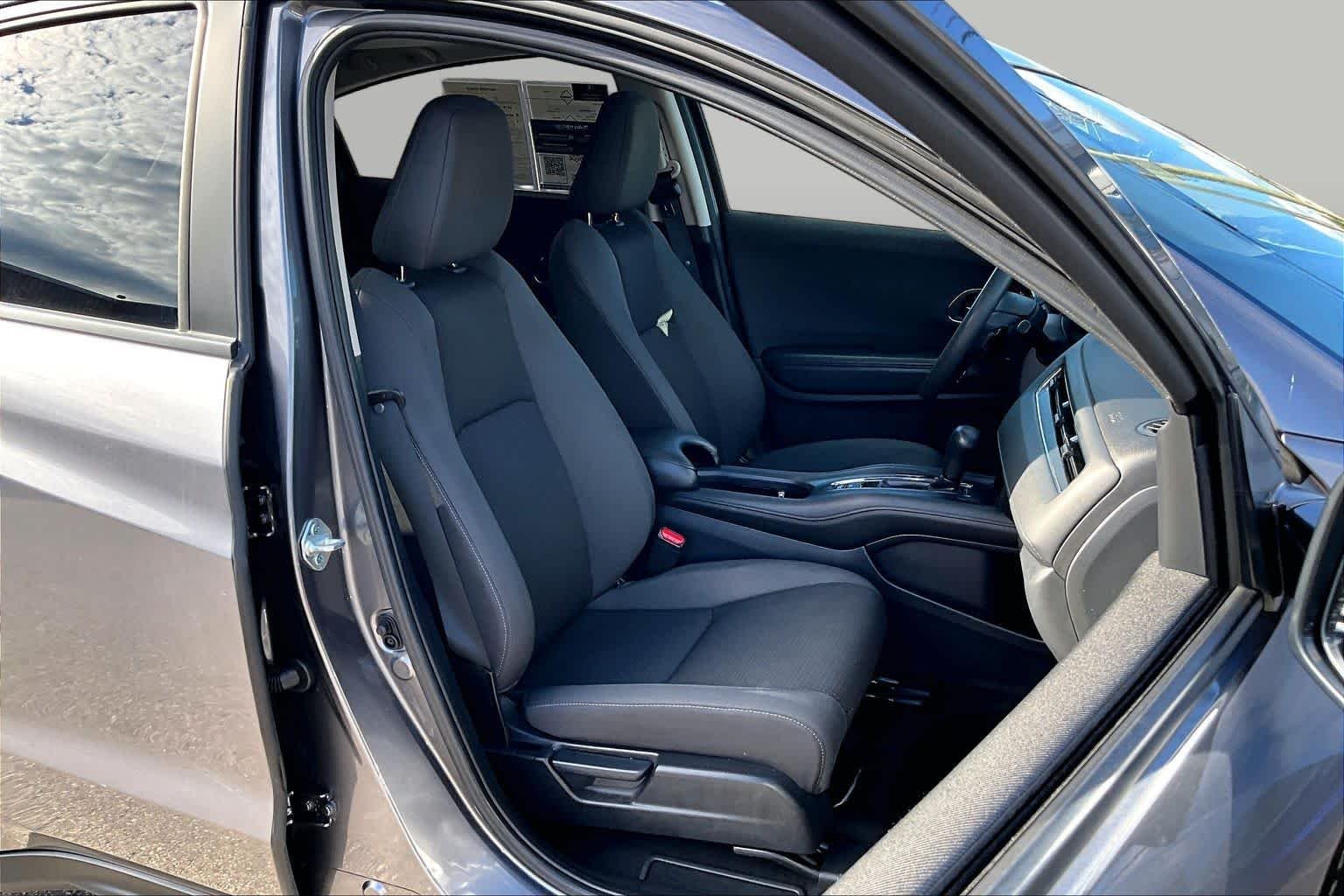 Used 2022 Modern Steel Metallic Honda EX image 8