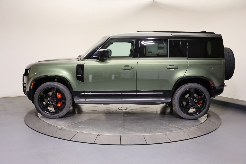 New 2026 Woolstone Green Land Rover X image 2