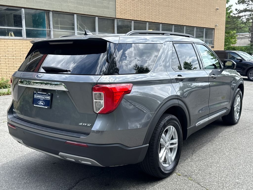 Used 2023 Gray Ford XLT image 3
