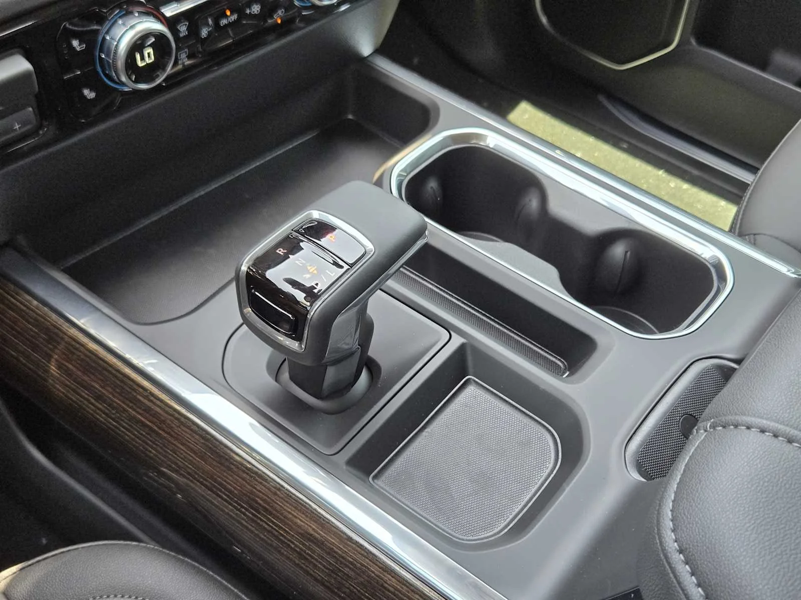 2026 GMC Sierra 1500 Elevation - Photo 14