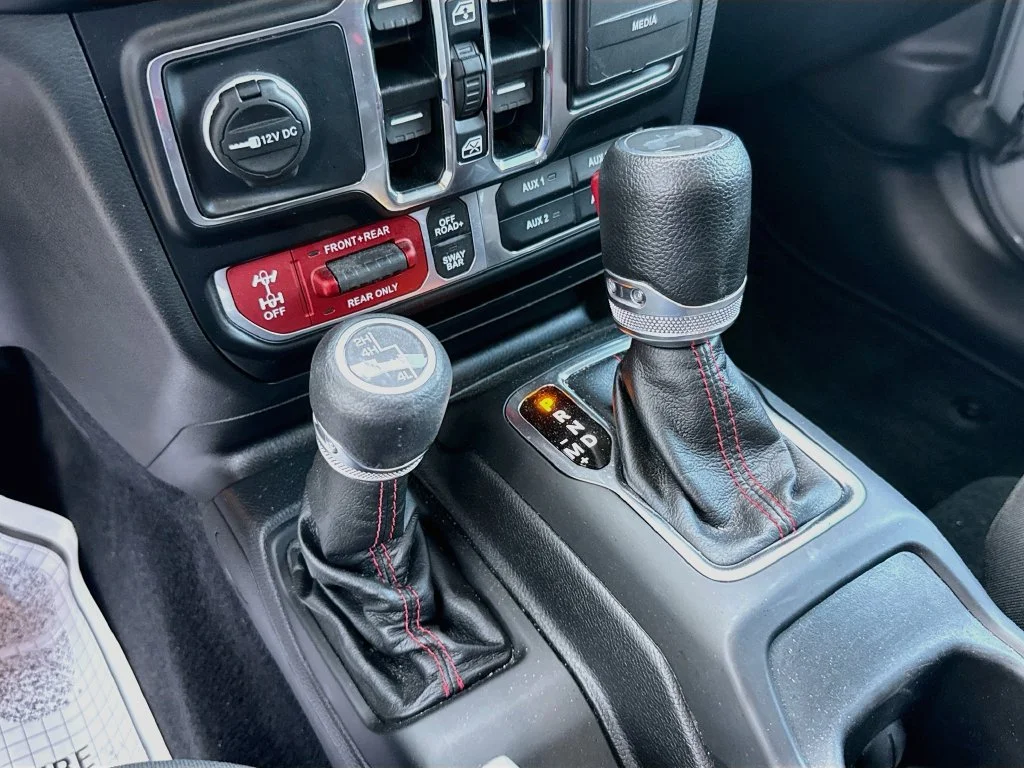 Used 2022 Gray Jeep Unlimited Rubicon image 18