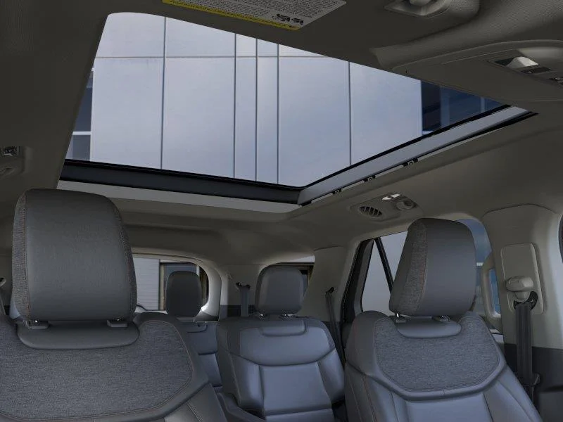 New 2026 Star White Metallic Tri-Coat Ford Active image 22